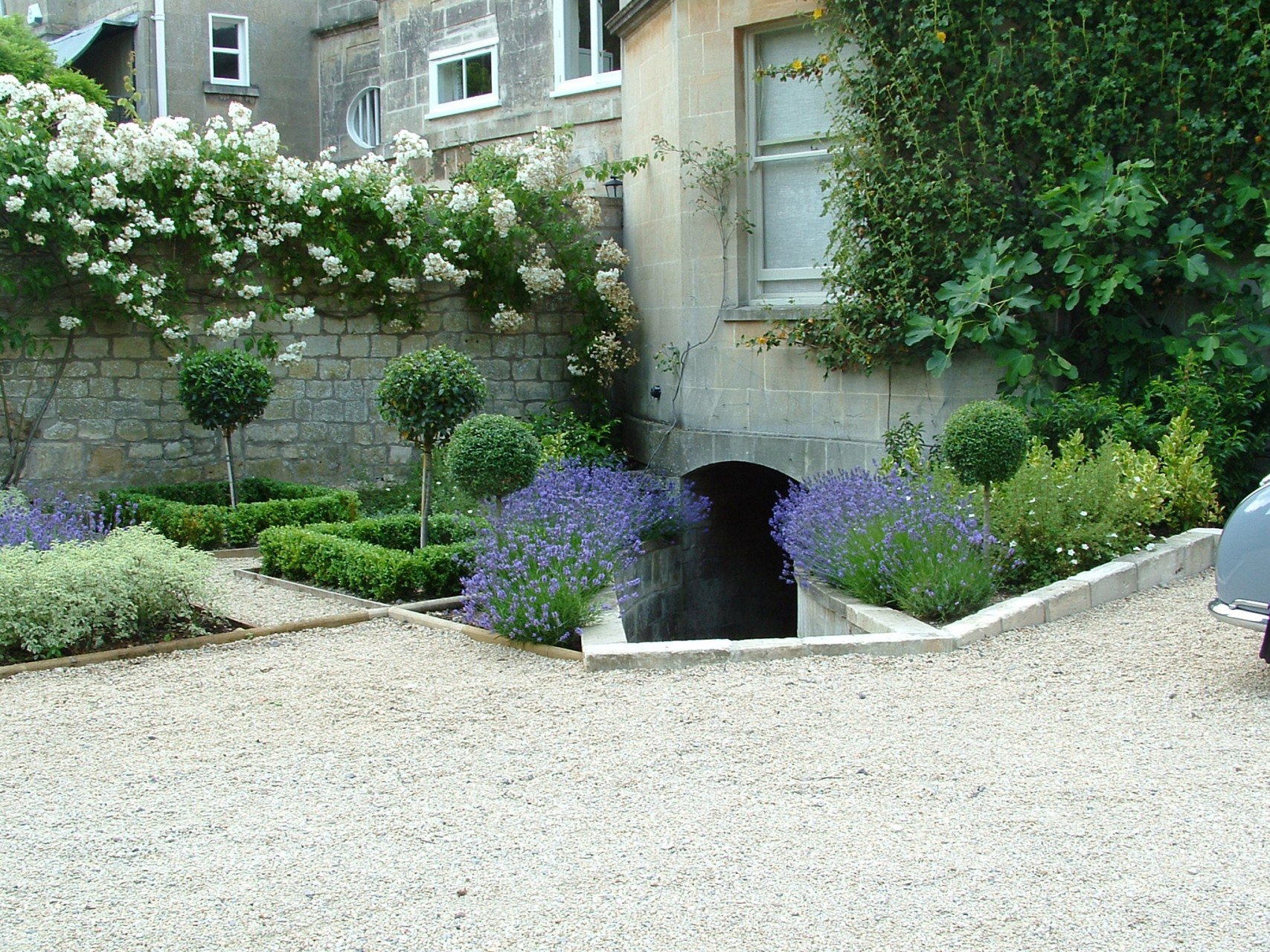 Parterre, Bathampton, Bath melanie jackson garden design